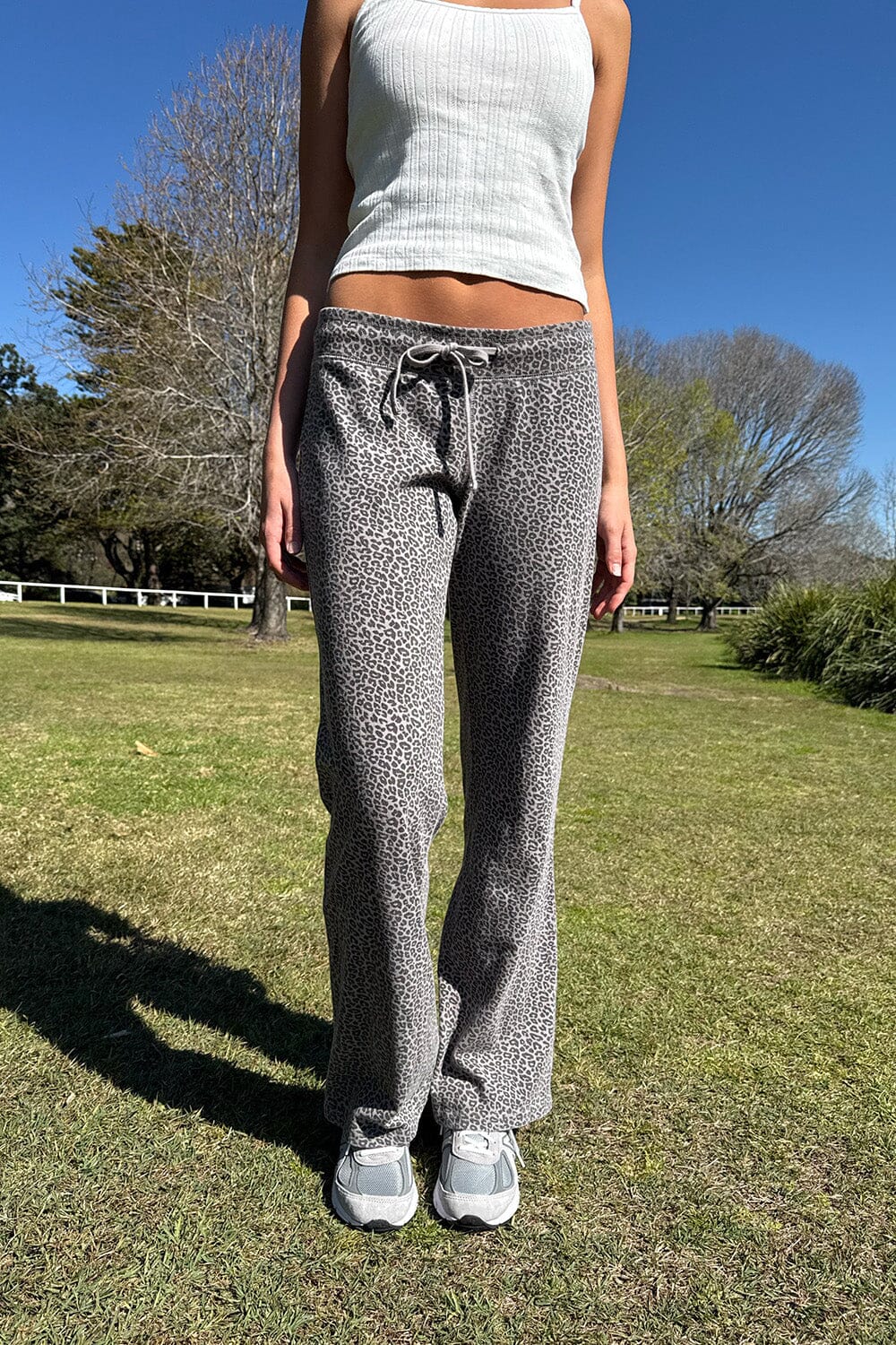 Grey Leopard Print / XS/S
