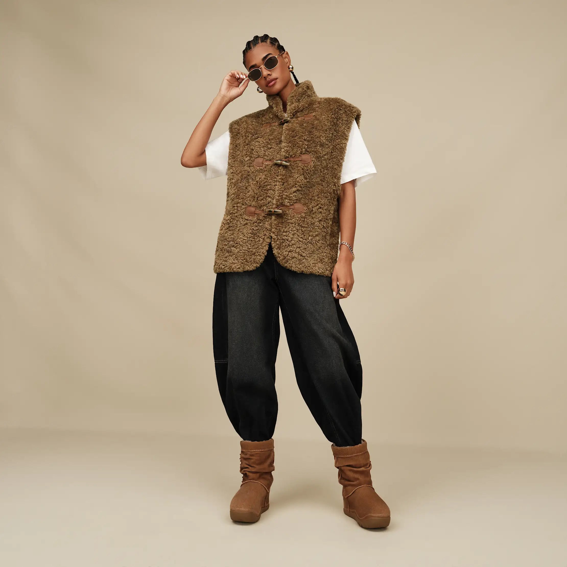 Women's Niah Toggle Vest - COFFEE GROUNDS
