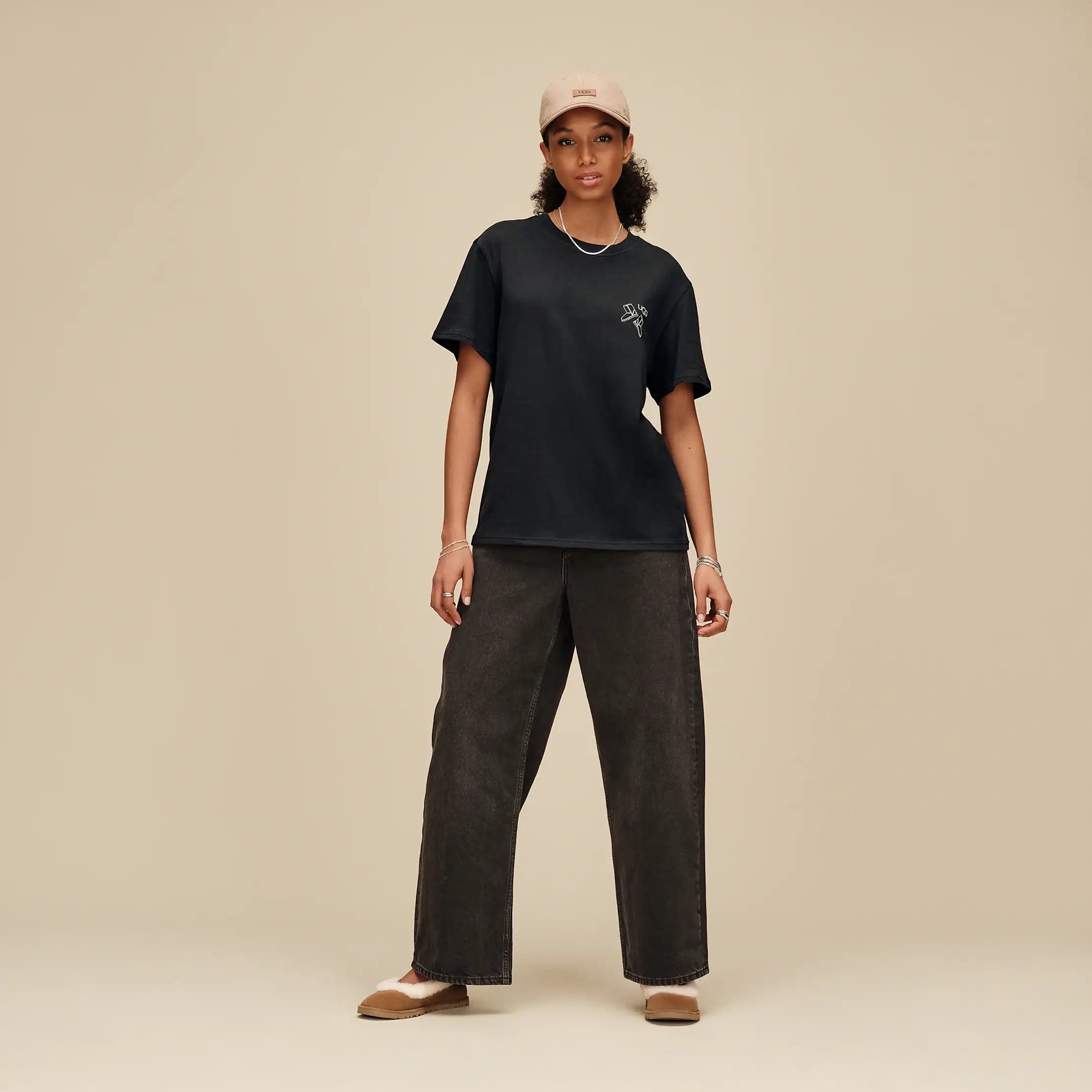 All Gender UGG Classic Boot Tee - BLACK