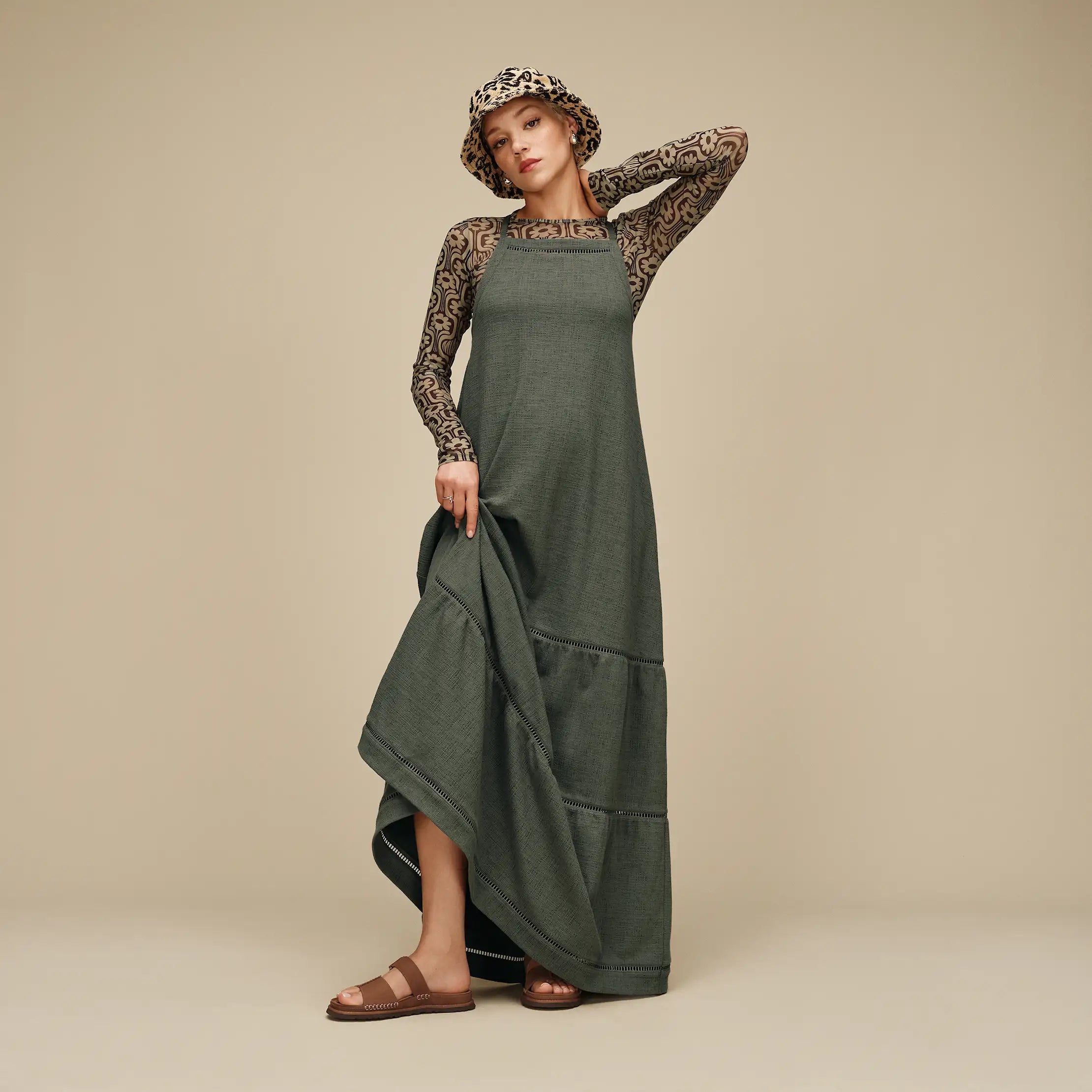 Women's GoldenGaze Slide - DARK CHESTNUT