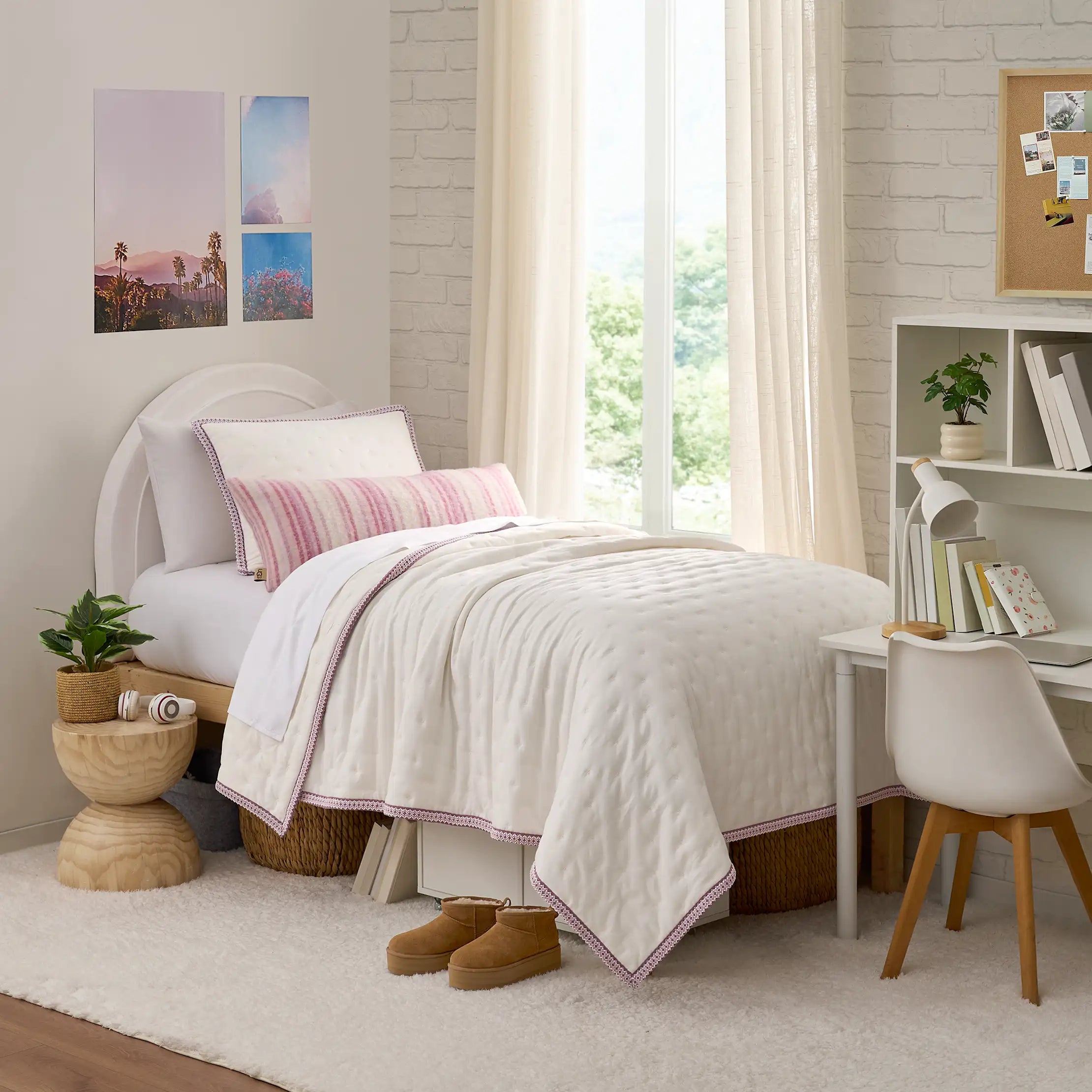 Home Devon UGGbraid Quilt Set T/TXL - SNOW / DUSTY ORCHID